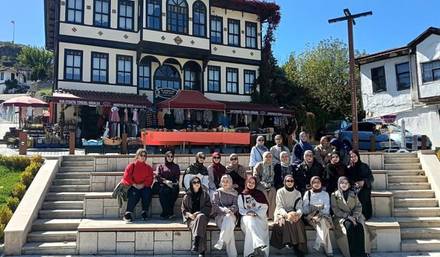 Öğrenciler Sakarya’nın güney rotasında şehrin tarihini ve doğasını keşfetti