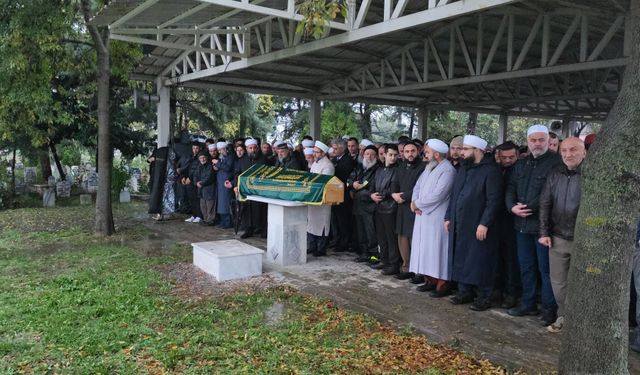 Selde akıma kapılan 14 yaşındaki hafız Mahmud son yolculuğuna uğurlandı