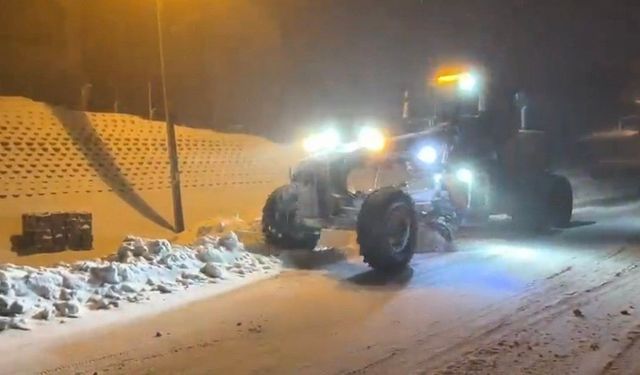 Uludağ'da kar kalınlığı 20 santimetreye ulaştı