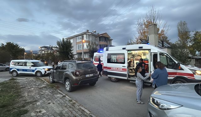 Cip ile otomobil çarpıştı: 4 yaralı