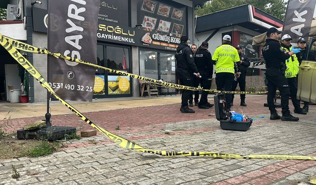 Emlak ofisinde silahlı kavga: 1 ölü, 1 yaralı