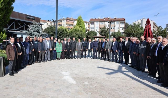 Başkan Şenol Dinç Muhtarlar Günü'nü kutladı