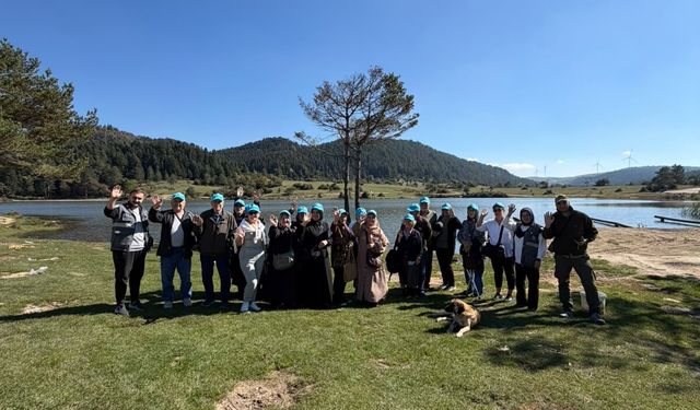 YADEM yaşlıları Taraklı Karagöl’de huzur dolu bir gün geçirdi