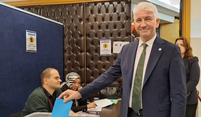 Yılmaz Dünya'dan seçim sonrası teşekkür mesajı