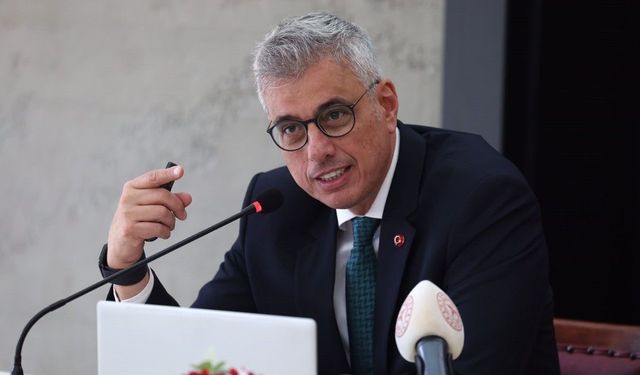 Bakan Memişoğlu: "Türkiye’de 13 ile 17 yaş arasındaki nüfusun yüzde 30’u sigara kullanıyor"
