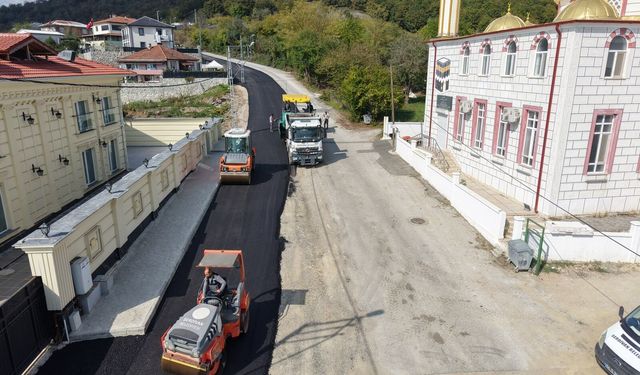 Serdivan’da yollar yenilenmeye devam ediyor