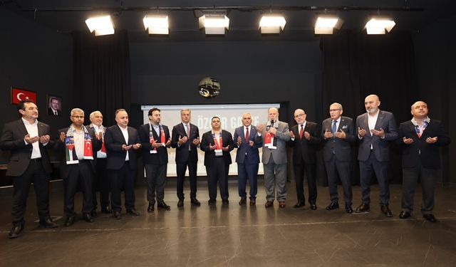 Sakarya'da "Özgür Gazze, Özgür Filistin" buluşması: Şehit İsmail Haniye'nin oğlu Gazze'nin acılarını anlattı