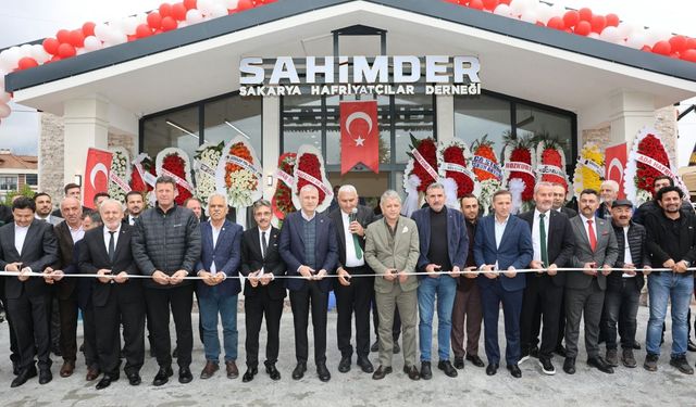 SAHİMDER’in yeni hizmet binası Erenler’de törenle açıldı