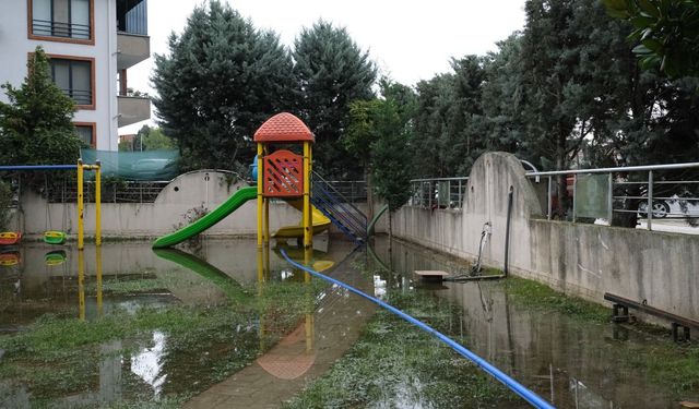 Serdivan’da yağış sonrası çalışmalar devam ediyor