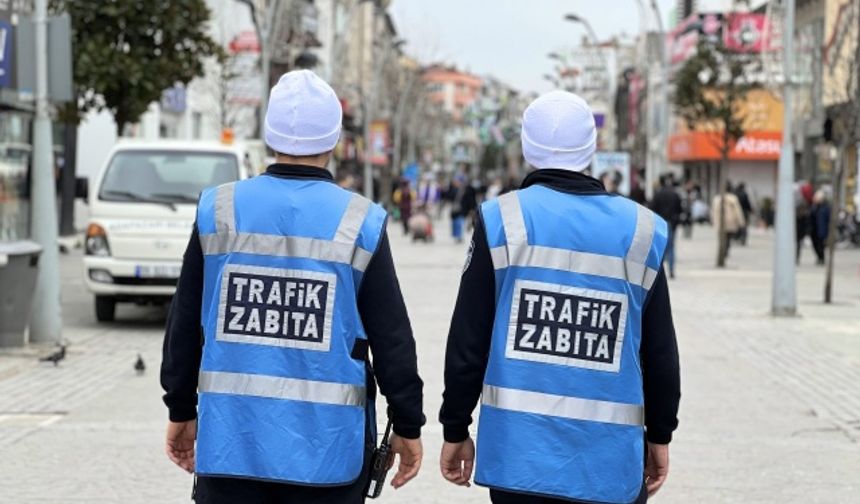 Trafiğe kapalı Çark Caddesi'nde bisiklet ve motosiklet denetimi