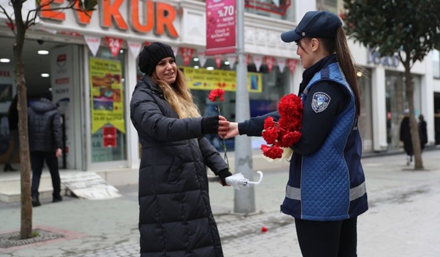 Dünya Kadınlar Günü’nde anlamlı hareket