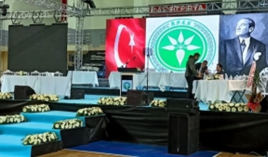 APEK'te Karasakal yeniden başkan seçildi