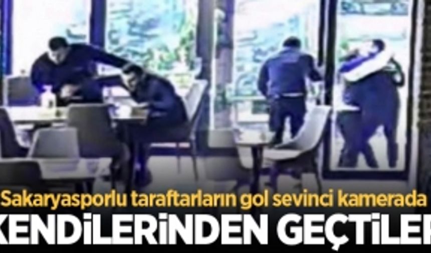 Sakaryasporlu taraftarların gol sevinci kamerada: Kendilerinden geçtiler