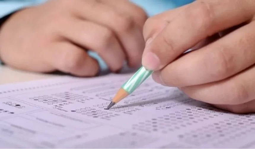 Bakan Tekin'den flaş LGS açıklaması: Bir gün öne alınabilir