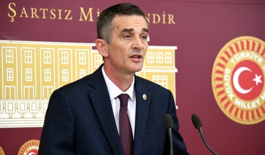 Ümit Dikbayır bugün AK Parti rozetini takıyor iddiası