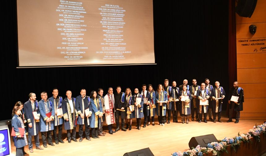 AKademik Yarıyıl Açılış ve Akademik Ödül Töreni