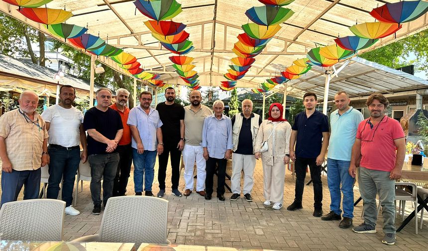 BBP Akyazı belediye meclis grubu basın bayramını kutladı