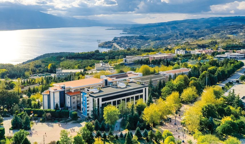 Sakarya Üniversitesi, THE 2025 etki sıralamasında yükseldi