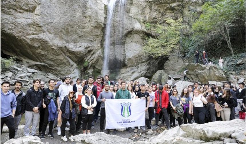 Sosyal gelişimin adresi öğrenci toplulukları