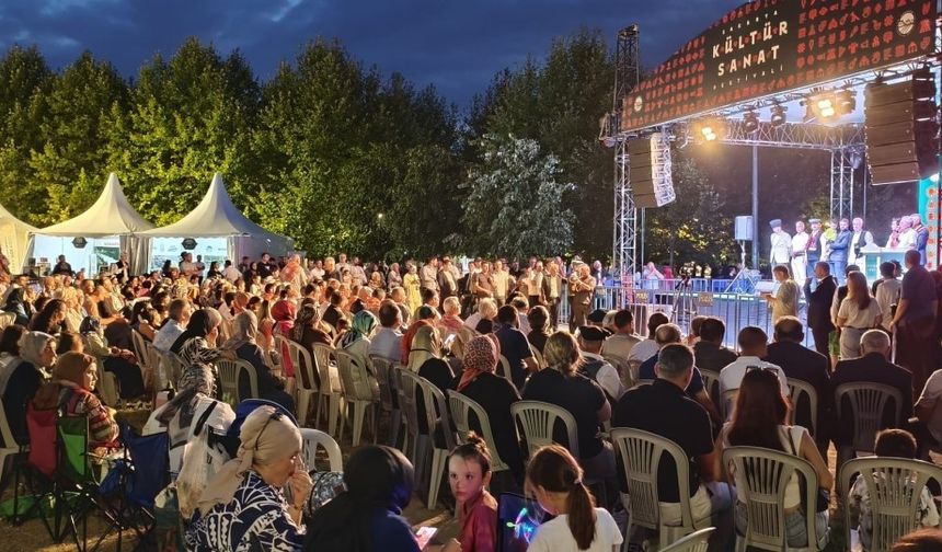 Kültür Sanat Festivalinde SYKD rüzgarı esti