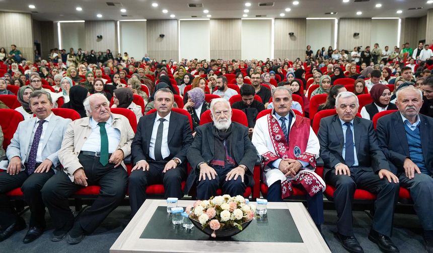 SAÜ’de açılış dersini Prof. Dr. Sadettin Ökten verdi