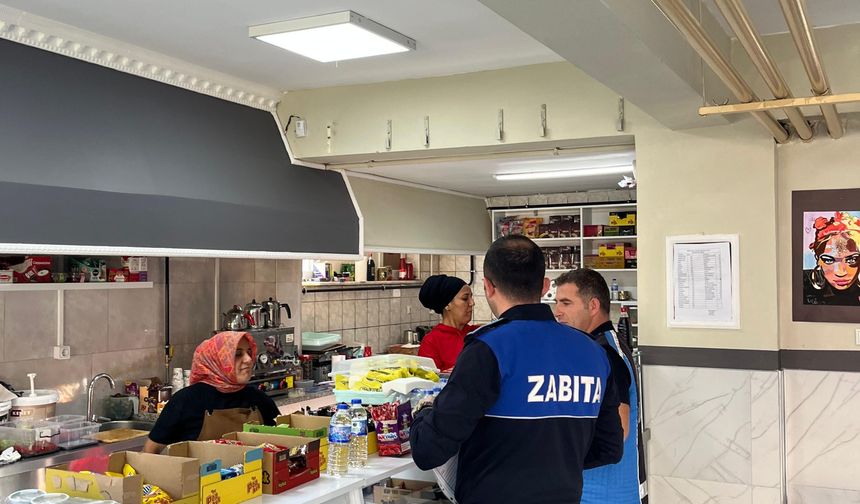 Ferizli Belediyesi Zabıta ekipleri okul kantinlerini denetledi