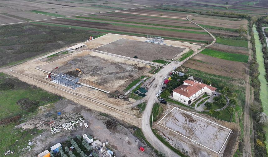 FİFA standartlarında olacak spor tesisinde çalışmalar sürüyor