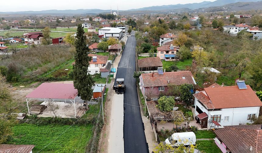 Büyükşehir Hendek’te seferber oldu: Kısa sürede tam 15 kilometre…