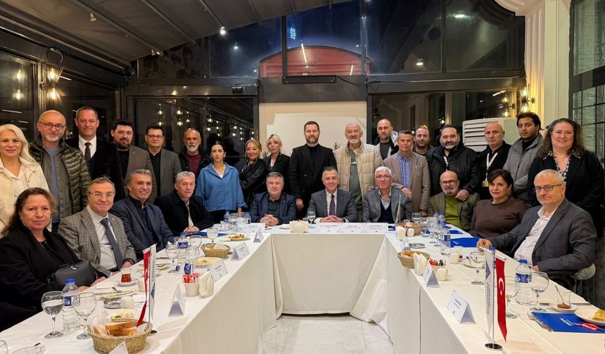 Hem vefa hem bilim şöleni: Rektör Durman Sakarya’dan Yeditepe rüzgarı estirdi!