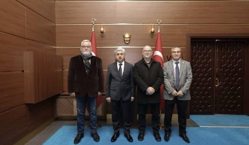 Sakarya Otomotiv Günleri İçin Vali Doğan’a ziyaret