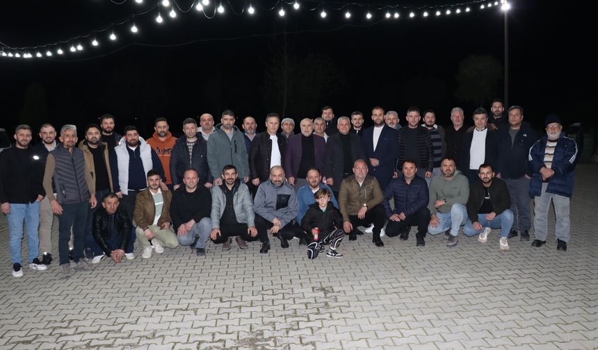 Arslan: "Ferizli esnafı değişim istiyor"