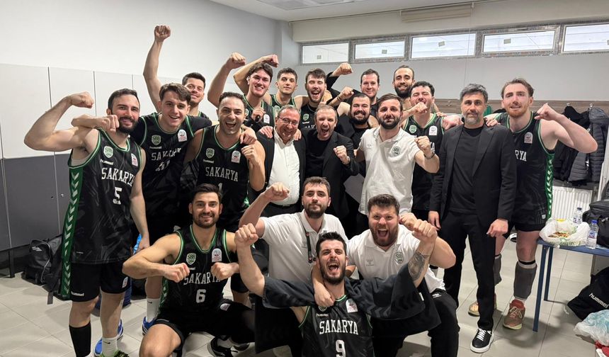 Parkede nefes kesen galibiyet: Büyükşehir Basketbol Play-Off’ta!