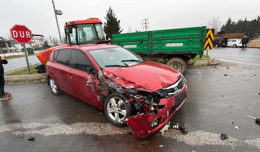 D-100'de kaza 2 yaralı