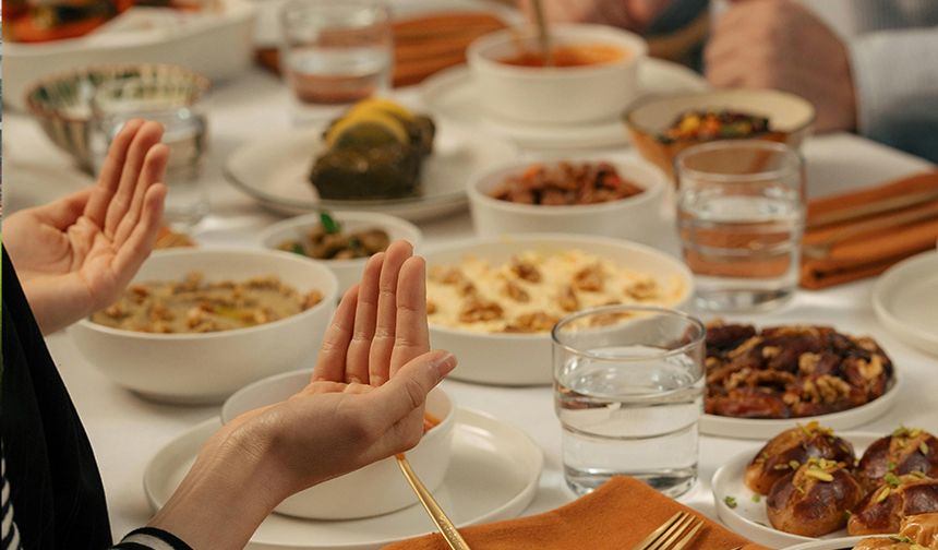 Ramazan’da mide sorunları ve halsizliği aşmak için 5 altın tavsiye