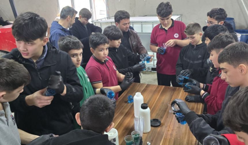 Akyazı’da öğrenciler sanayi turuna çıktı