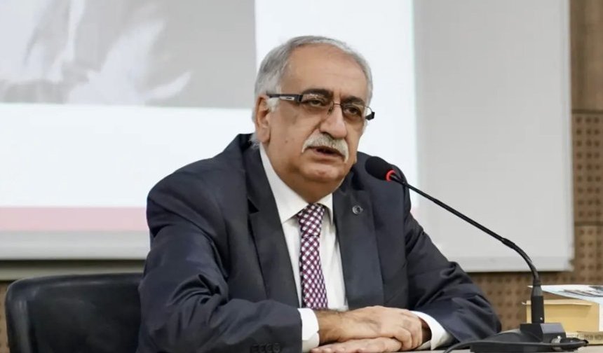 SAÜ'yü üzen ölüm: Prof. Dr. Paki Küçüker vefat etti