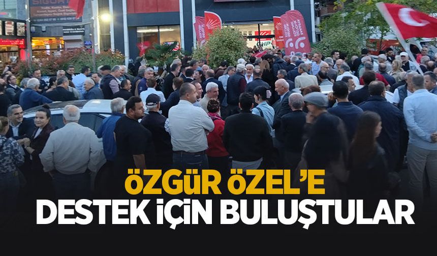 Sakarya'da CHP'lilerden yürüyüş