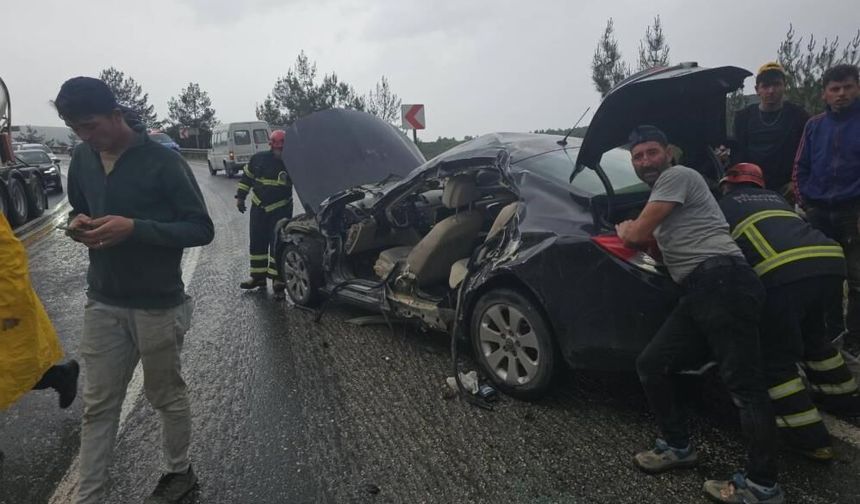 Bilecik'te tır ile otomobil çarpıştı: 1 yaralı
