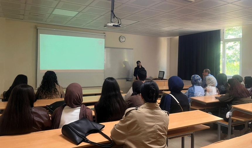 Güvenli ilişkilere yönelik seminerler düzenlendi