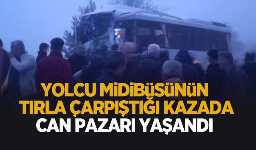 Tır yolcu midibüsüne çarptı: 3 ağır yaralı