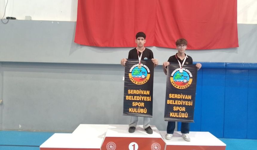 Serdivan Belediyesi Spor Kulübü Karate Takımı'ndan il seçmelerinde önemli başarı