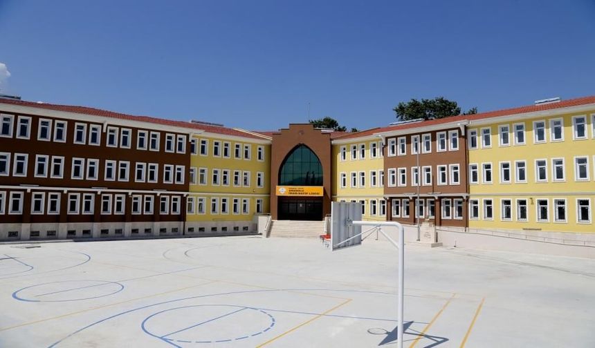 Geyve Anadolu İmam Hatip Lisesi onarıma alınıyor