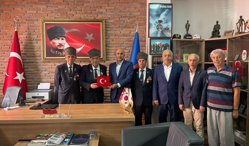 MHP Adapazarı'ndan Gaziler günü ziyaretleri