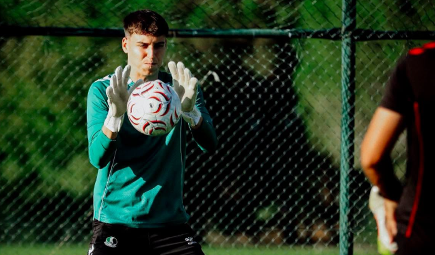 Sakaryaspor’da 1461 Trabzon FK mesaisi devam ediyor