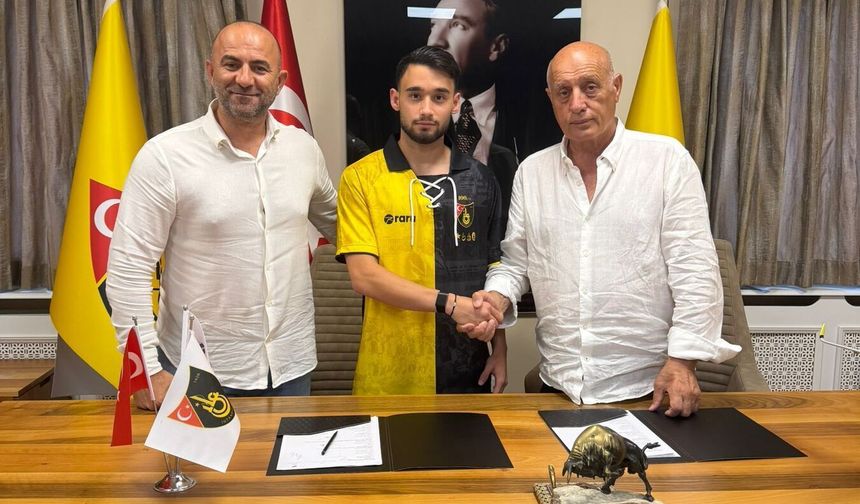 Ünal Emre Durmuşhan İstanbulspor’a imza attı