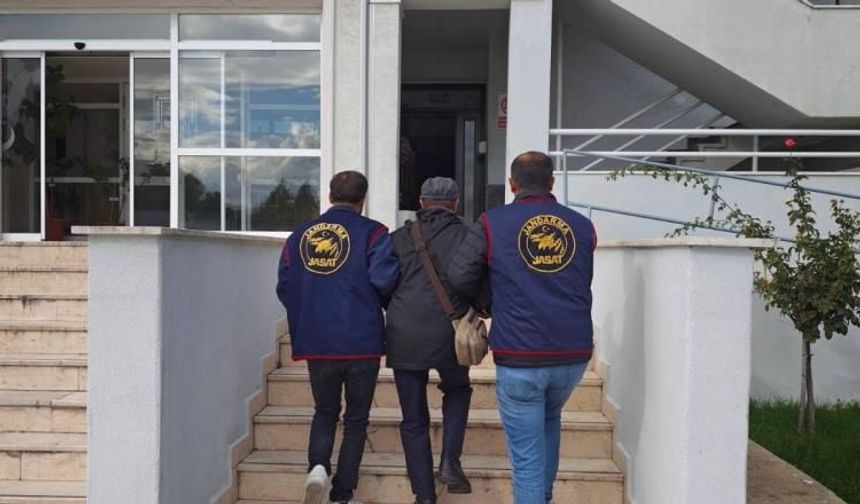 Bilecik'te tehdit suçundan aranan şahıs yakalandı