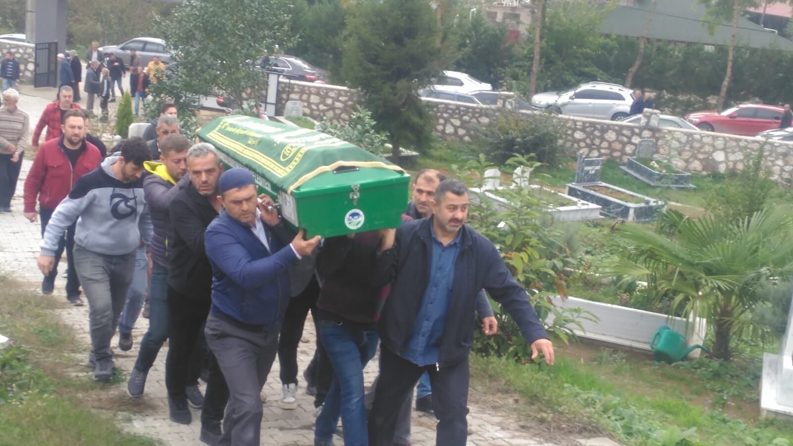 01ea78f9-38bc-468b-82c1-ff10e5bc7153