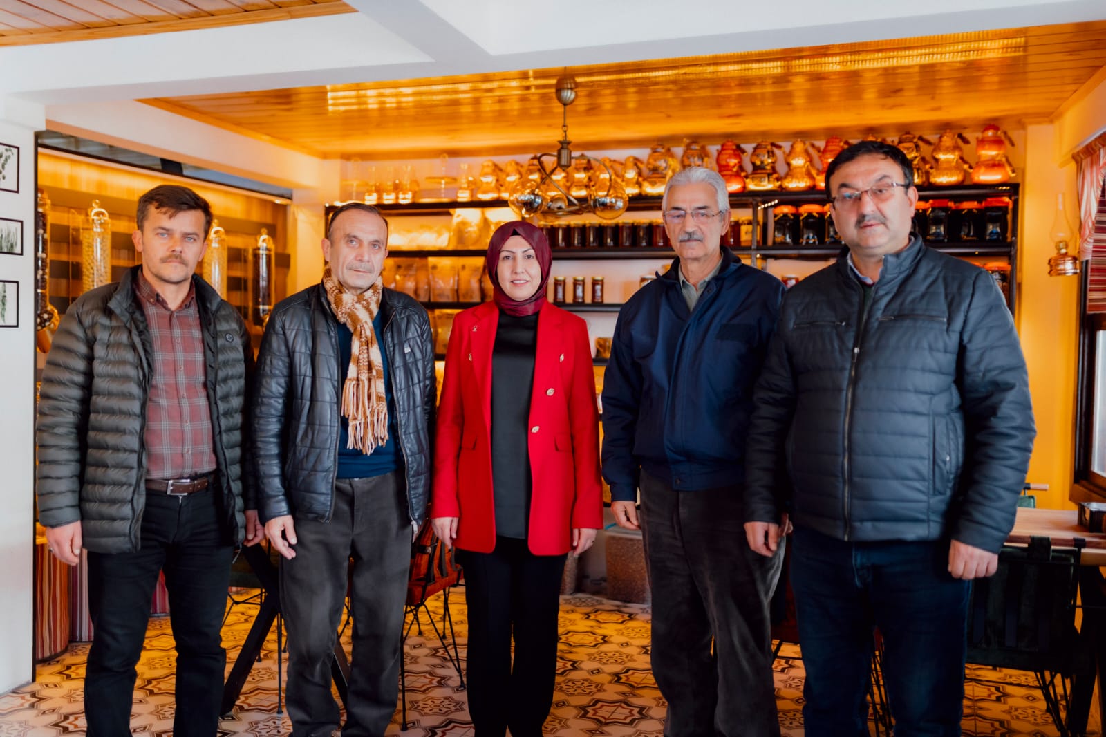 nur gülşan ilçeleri geziyor (1)