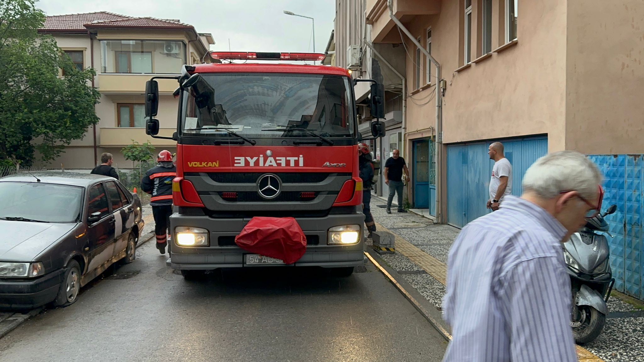 762db847-f376-406f-bb7c-3e4bf40f60ed