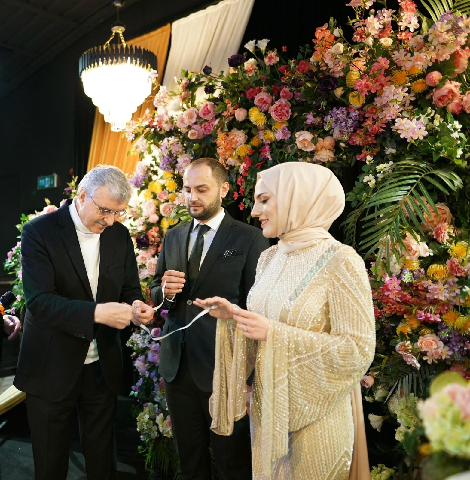 763be476-5a30-432b-9a1c-c93f5248b6e1